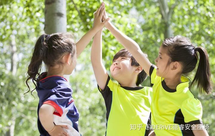  工行长丰支行暖心服务聋哑客户 无声交流传递金融温度